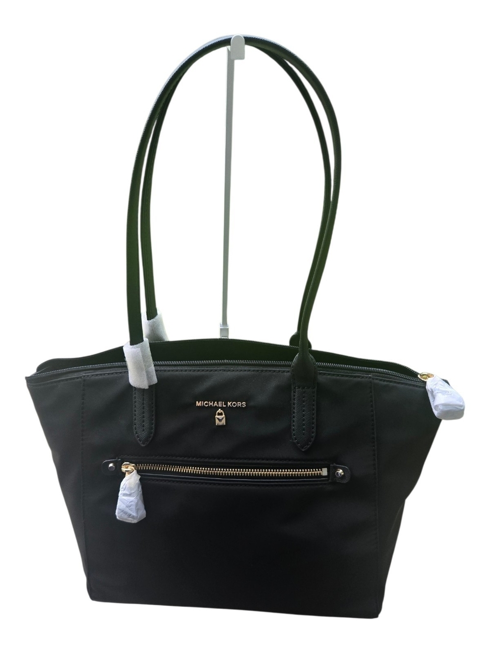 Michael Kors Kelsey black Medium Nylon Tote With Travel Sleeve, NWT